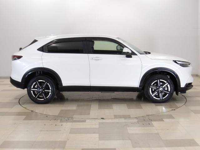 ヴェゼル ｅ：ＨＥＶＸ　禁煙　センシング６ＳＲＳ　コネクトナビ　リアカメラ　フルセグ　Ｂｌｕｅｔｏｏｔｈ　ＵＳＢ　前後Ｐセンサー　パドルシフト　社外前後ドラレコ　ＬＥＤ　ＥＴＣ２．０　純正１６インチアルミ　前後障害物センサー（30枚目）