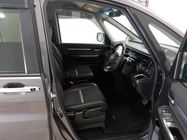 ステップワゴンスパーダ スパーダ・クールスピリットホンダセンシング 禁煙車ホンダセンシング LEDヘッドライト ブルートゥースオーディオ リアカメラ 両側電動スライドドア スマートキー CD DVD ETC サイドエアバッグ ミュージックラック シートヒーター 地TV(21枚目)