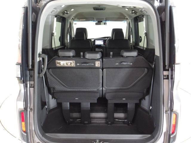 ステップワゴンスパーダ スパーダ・クールスピリットホンダセンシング 禁煙車ホンダセンシング LEDヘッドライト ブルートゥースオーディオ リアカメラ 両側電動スライドドア スマートキー CD DVD ETC サイドエアバッグ ミュージックラック シートヒーター 地TV(24枚目)