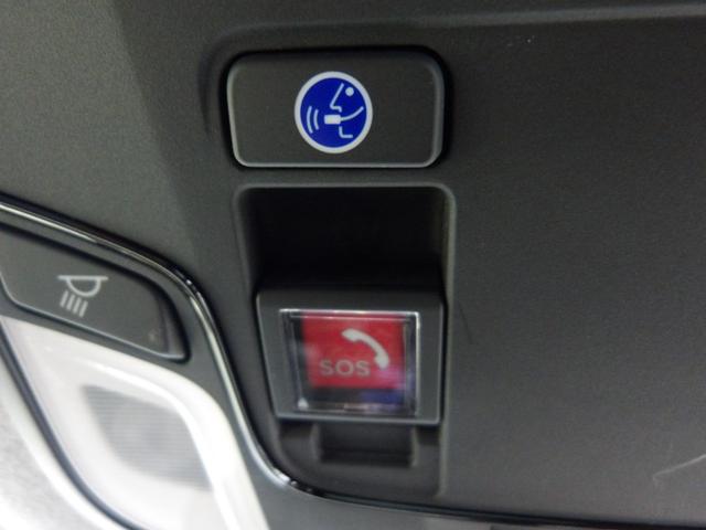 フィット ｅ：ＨＥＶホーム　禁煙車　希少ＡＷＤ　センシング６ＳＲＳ　純８インチコネクトナビ　リアカメラ　フルセグ　Ｂｌｕｅｔｏｏｔｈ　ＵＳＢ　ＳＤ　ＤＶＤ　コンフォートビュー　前後Ｐセンサー　社外ドラレコ　ＬＥＤ　ＥＴＣ　ＶＳＡ（10枚目）