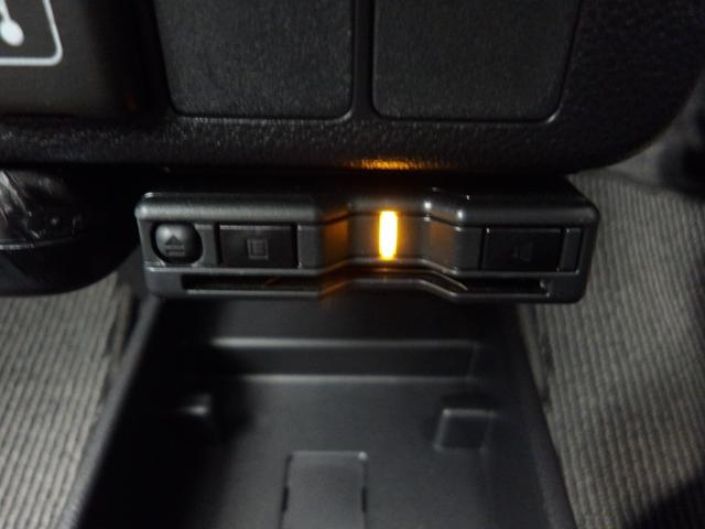 ミライース ＸリミテッドＳＡＩＩＩ　禁煙車　スマートアシストＩＩＩ　純正ナビ　リアカメラ　フルセグ　Ｂｌｕｅｔｏｏｔｈ　ｉＰｏｄ　ＵＳＢ　ＤＶＤ　アイドリングストップスイッチ　前後Ｐセンサー　ＬＥＤ　ＥＴＣ　純正ナビ連ドラレコ　ＶＳＡ（5枚目）