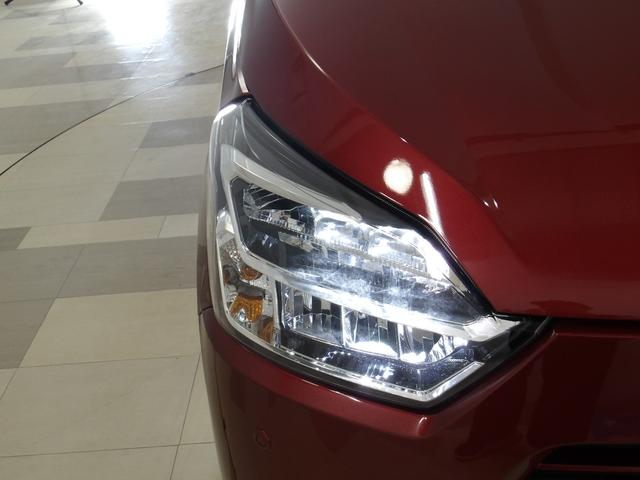 ミライース ＸリミテッドＳＡＩＩＩ　禁煙車　スマートアシストＩＩＩ　純正ナビ　リアカメラ　フルセグ　Ｂｌｕｅｔｏｏｔｈ　ｉＰｏｄ　ＵＳＢ　ＤＶＤ　アイドリングストップスイッチ　前後Ｐセンサー　ＬＥＤ　ＥＴＣ　純正ナビ連ドラレコ　ＶＳＡ（15枚目）