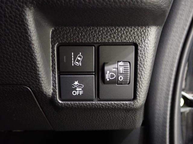 N-BOXカスタム Lターボ 地デジチューナー 衝突軽減ブレーキサポート 1オーナー 禁煙 アイドリングS ターボエンジン PS カーテンエアバック シートヒータ エアバック スマートキープッシュスタート USB AAC(16枚目)