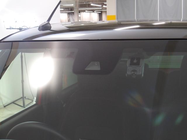 N-ONE RS 元試乗車 禁煙 センシング6SRS 純9インチナビ リアカメラ フルセグ Bluetooth USB HDMI DVD シートヒータ パドル LED ETC 前後Pセンサー 15インチアルミ ターボ(2枚目)