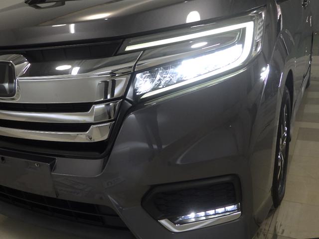 ステップワゴンスパーダ スパーダホンダセンシング　フリップダウンＭ　大型９インチナビ　前後ドラレコ　禁煙車　盗難防止　助手席エアバッグ　ワンオーナ－　Ｗパワスラ　記録簿有　地デジ　ＬＥＤライト　横滑り防止システム　オートエアコン　リアカメラ　ＵＳＢ（20枚目）