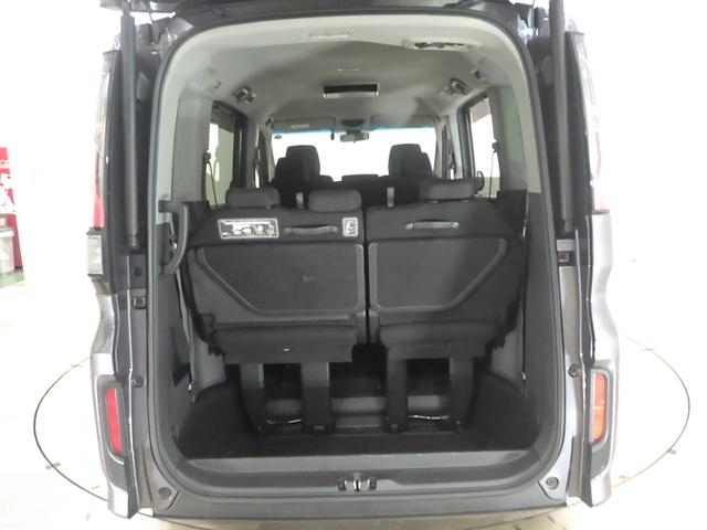 ステップワゴンスパーダ スパーダホンダセンシング　フリップダウンＭ　大型９インチナビ　前後ドラレコ　禁煙車　盗難防止　助手席エアバッグ　ワンオーナ－　Ｗパワスラ　記録簿有　地デジ　ＬＥＤライト　横滑り防止システム　オートエアコン　リアカメラ　ＵＳＢ（25枚目）