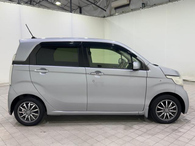 N-WGN G・ターボパッケージ 点検記録簿 地デジ サイドエアバック 盗難警報装置 ターボ車 スマートキーシステム バックモニター Iストップ 横滑り防止システム オートエアコン 禁煙車 キーレスキー DVD(9枚目)