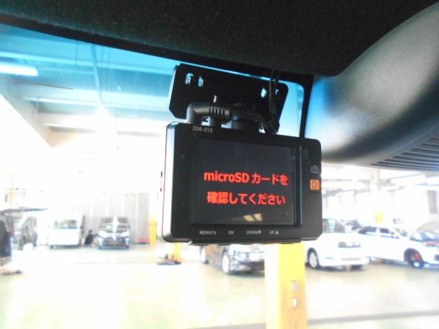 N-BOXカスタム Lターボ 禁煙車 センシング6SRS ナビ リアカメラ フルセグ Bluetooth ミュージックラック DVD SD USB 両パワスラ シートヒーター 革巻きハンドル リアコーナーセンサー プラズマエアコン(4枚目)