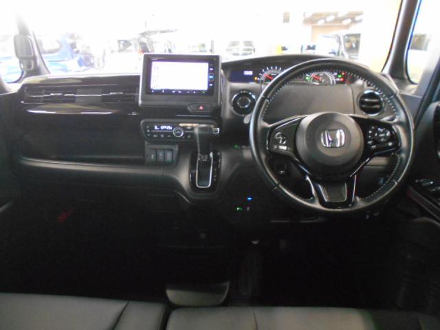 N-BOXカスタム Lターボ 禁煙車 センシング6SRS ナビ リアカメラ フルセグ Bluetooth ミュージックラック DVD SD USB 両パワスラ シートヒーター 革巻きハンドル リアコーナーセンサー プラズマエアコン(20枚目)