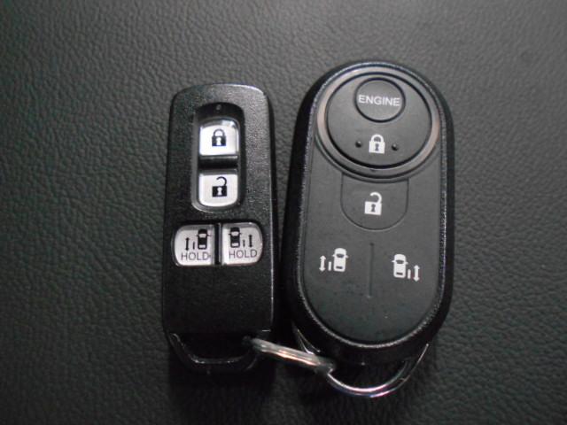 N-BOXカスタム Lターボ 禁煙車 センシング6SRS ナビ リアカメラ フルセグ Bluetooth ミュージックラック DVD SD USB 両パワスラ シートヒーター 革巻きハンドル リアコーナーセンサー プラズマエアコン(21枚目)