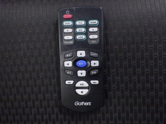 ステップワゴンスパーダ ｅ：ＨＥＶスパーダＧ・ＥＸホンダセンシング　禁煙　センシング６ＳＲＳ　９インチナビ　リアカメラ　天吊りモニター　フルセグ　Ｂｌｕｅｔｏｏｔｈ　ミュージックラック　ＵＳＢ　両パワスラ　シートヒータ　ヒーテッドミラー　革巻きハンドル　ＬＥＤ　ＥＴＣ（13枚目）