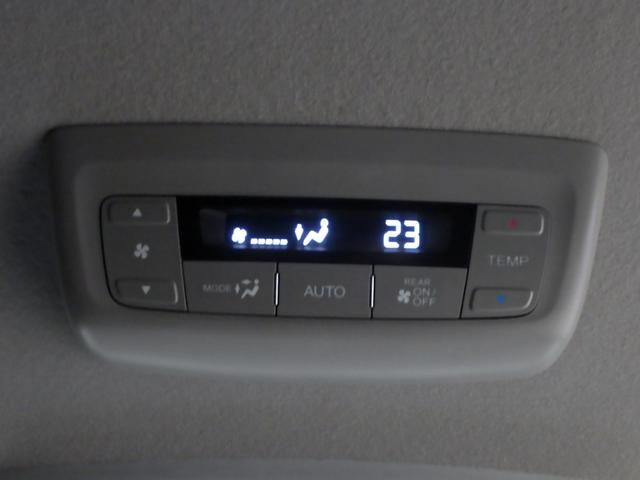 ステップワゴンスパーダ ｅ：ＨＥＶスパーダＧ・ＥＸホンダセンシング　禁煙　センシング６ＳＲＳ　９インチナビ　リアカメラ　天吊りモニター　フルセグ　Ｂｌｕｅｔｏｏｔｈ　ミュージックラック　ＵＳＢ　両パワスラ　シートヒータ　ヒーテッドミラー　革巻きハンドル　ＬＥＤ　ＥＴＣ（15枚目）