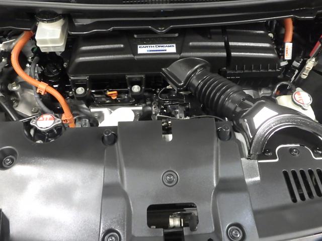 ステップワゴンスパーダ ｅ：ＨＥＶスパーダＧ・ＥＸホンダセンシング　禁煙　センシング６ＳＲＳ　９インチナビ　リアカメラ　天吊りモニター　フルセグ　Ｂｌｕｅｔｏｏｔｈ　ミュージックラック　ＵＳＢ　両パワスラ　シートヒータ　ヒーテッドミラー　革巻きハンドル　ＬＥＤ　ＥＴＣ（21枚目）
