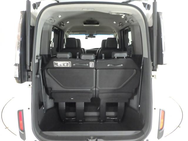 ステップワゴンスパーダ ｅ：ＨＥＶスパーダＧ・ＥＸホンダセンシング　禁煙　センシング６ＳＲＳ　９インチナビ　リアカメラ　天吊りモニター　フルセグ　Ｂｌｕｅｔｏｏｔｈ　ミュージックラック　ＵＳＢ　両パワスラ　シートヒータ　ヒーテッドミラー　革巻きハンドル　ＬＥＤ　ＥＴＣ（27枚目）