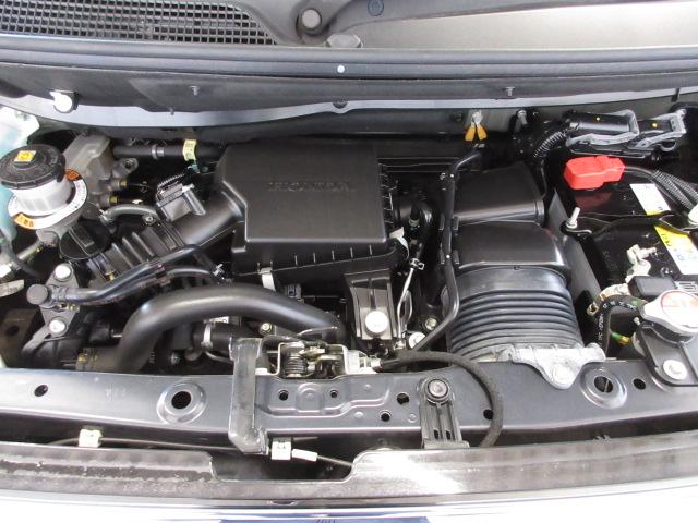 N-BOXカスタム Lターボ ホンダセンシング サイドエアバッグシステム サイドカーテンエアバッグシステム メモリーナビ Bluetooth対応 ETC LED 両側パワースライドドア VSA リアカメラ 地デジチューナー PS(15枚目)