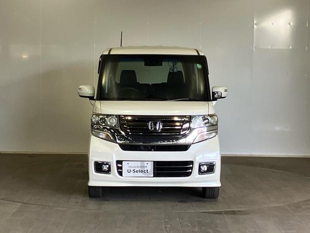 N-BOXカスタム Gターボ Lパッケージ 安心パッケージ HIDヘッドライト スマートキー フォグライト ETC パドルシフト オートリトラミラー VSA CD DVD ブルートゥースオーディオ フルセグTV 両側電動スライドドア(5枚目)