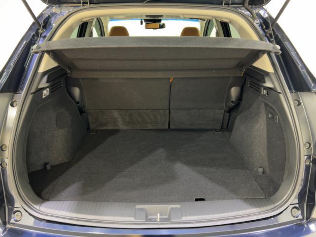 ヴェゼル ハイブリッドＺ・ホンダセンシング　禁煙　整備記録簿　横滑防止装置　バックガイドモニター　ＬＥＤライト　１オーナー　シートＨ　ＵＳＢ　ナビＴＶ　ＡＣ　サイドエアバック　アクティブクルーズコントロール（26枚目）