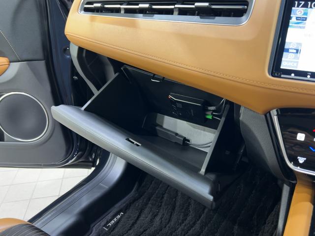 ヴェゼル ハイブリッドＺ・ホンダセンシング　禁煙　整備記録簿　横滑防止装置　バックガイドモニター　ＬＥＤライト　１オーナー　シートＨ　ＵＳＢ　ナビＴＶ　ＡＣ　サイドエアバック　アクティブクルーズコントロール（45枚目）