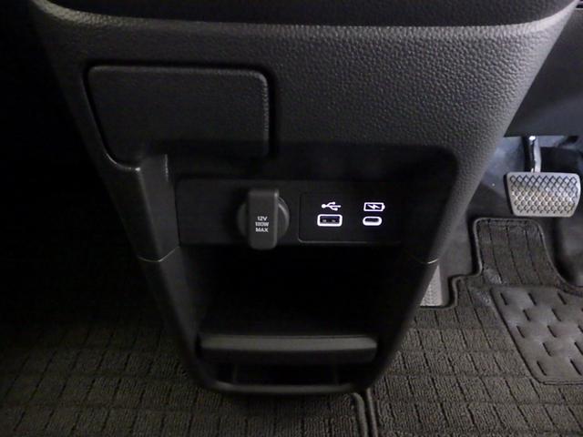 ステップワゴン ｅ：ＨＥＶスパーダ　禁煙車　ホンダセンシング　ＬＥＤヘッドライト　スマートキー　両側電動スライドドア　パワーテールゲート　純正コネクトナビ　ＣＤ　ＤＶＤ　ブルートゥースオーディオ　ミュージックラック　ＨＤＭＩ　ＥＴＣ（18枚目）