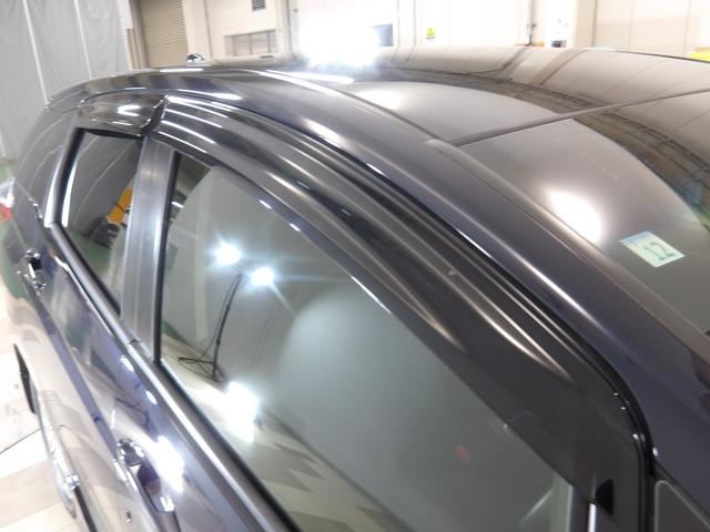 シャトル ハイブリッドＸホンダセンシング　禁煙車　ホンダセンシング　純正ナビ　スマートキー　ＬＥＤヘッドライト　パドルシフト　フォグランプ　リアカメラ　シートヒーター　ブルートゥースオーディオ　ＣＤ　ＤＶＤ　フルセグＴＶ　サイドエアバッグ（12枚目）