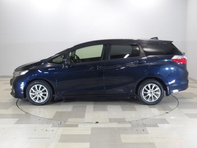 シャトル ハイブリッドＸホンダセンシング　禁煙車　ホンダセンシング　純正ナビ　スマートキー　ＬＥＤヘッドライト　パドルシフト　フォグランプ　リアカメラ　シートヒーター　ブルートゥースオーディオ　ＣＤ　ＤＶＤ　フルセグＴＶ　サイドエアバッグ（29枚目）