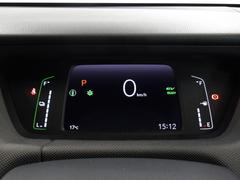 メーターも見易いレイアウトなので安心ドライブをサポートします☆ 5