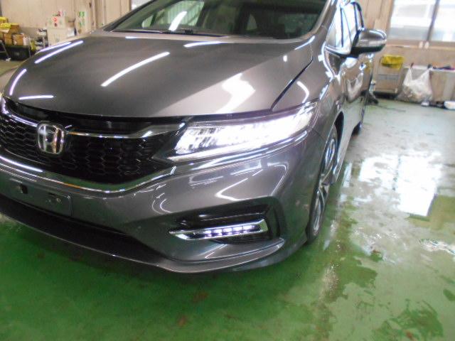 ジェイド Ｘ・ホンダセンシング　禁煙　１オーナー　８インチ大画面ナビ　Ｒカメラ　Ｂｌｕｅｔｏｏｔｈ　ＥＴＣ　ＬＥＤ　ＵＳＢ　ミュージックラック　ＡｐｐｌｅＣａｒＰｌａｙ　ドアバイザー　サイドカーテンエアバッグ　クルーズコントロール（7枚目）
