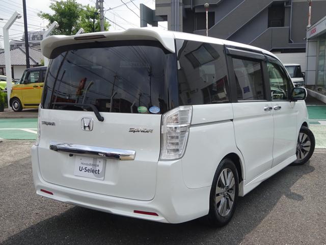 ステップワゴンスパーダ Ｚ　禁煙　ナビ　リアカメラ　Ｂｌｕｅｔｏｏｔｈ　両側電動スライドドア　社外ドラレコ　ＨＩＤ　ＥＴＣ　スマートキー　アイドリングストップ　フルセグ　ＣＤ・ＤＶＤ再生　パドルシフト　ドアバイザー　フルＴＶ（6枚目）