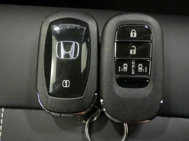 Ｎ－ＢＯＸカスタム ターボコーディネートスタイル　禁煙車　元試乗車　８インチ大画面ナビ　リアカメラ　Ｂｌｕｅｔｏｏｔｈ　前後ドラレコ　両側電動スライドドア　ＬＥＤライト　ＥＴＣ　ＵＳＢ　ホンダセンシング　シートヒーター　パーキングセンサー　Ｒカメラ（10枚目）
