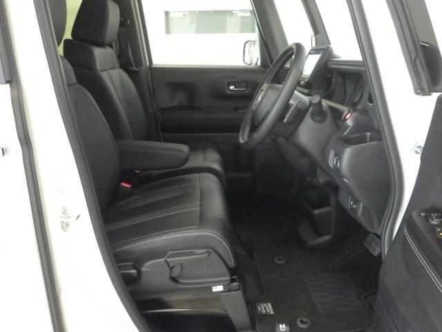Ｎ－ＢＯＸカスタム ターボコーディネートスタイル　禁煙車　元試乗車　８インチ大画面ナビ　リアカメラ　Ｂｌｕｅｔｏｏｔｈ　前後ドラレコ　両側電動スライドドア　ＬＥＤライト　ＥＴＣ　ＵＳＢ　ホンダセンシング　シートヒーター　パーキングセンサー　Ｒカメラ（18枚目）