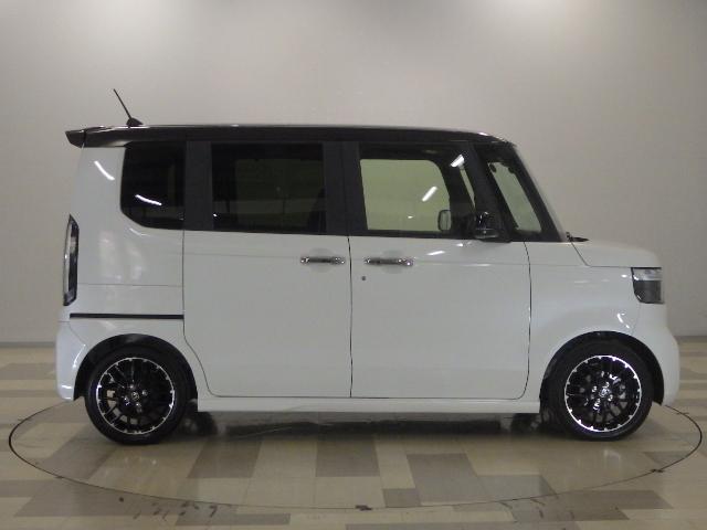 Ｎ－ＢＯＸカスタム ターボコーディネートスタイル　禁煙車　元試乗車　８インチ大画面ナビ　リアカメラ　Ｂｌｕｅｔｏｏｔｈ　前後ドラレコ　両側電動スライドドア　ＬＥＤライト　ＥＴＣ　ＵＳＢ　ホンダセンシング　シートヒーター　パーキングセンサー　Ｒカメラ（29枚目）