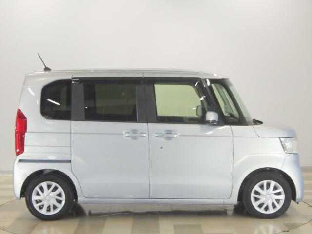 Ｎ－ＢＯＸ Ｇ・Ｌホンダセンシング　禁煙車　センシング　ナビ　（ＣＤ　ＤＶＤ　ラジオ　ＴＶ　ＵＳＢ　ＳＤ　ＢＴＡ）　　リアカメラ　ドアバイザー　ＥＴＣ　ＬＥＤヘッドライト　左側パワースライドドア　フルオートエアコン　レーダブレーキ（25枚目）