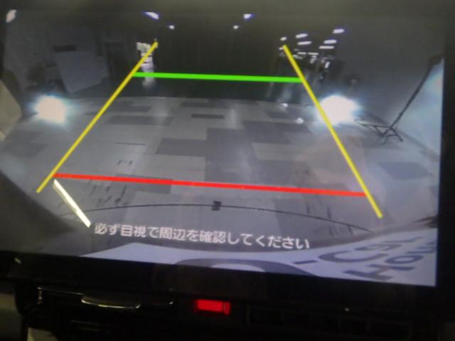 タント カスタムＸセレクション　禁煙車　ワンオーナー　９インチナビ　Ｂｌｕｅｔｏｏｔｈ　バックカメラ　パーキングセンサー　衝突軽減ブレーキ　前後ドラレコ　ＥＴＣ　シートヒーター　ＬＥＤライト　フォグライト　ドアバイザー　フルセグＴＶ（4枚目）