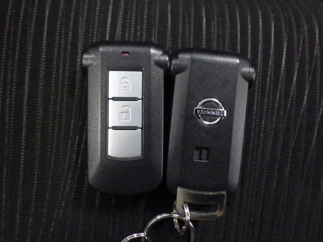 デイズルークス ハイウェイスターＸＧパッケージ　禁煙　ワンオーナー　ナビ　アラウンドビューカメラ　Ｂｌｕｅｔｏｏｔｈ　両側電動スライドドア　ＨＩＤ　ＥＴＣ　ＵＳＢ　衝突軽減ブレーキ　ドアバイザーインテリジェントキー　アルミ　サイドエアバッグ　ＥＳＣ（7枚目）
