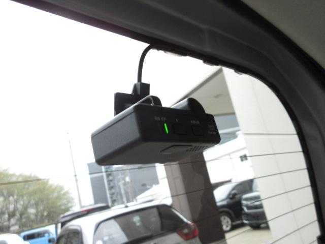 Ｎ－ＢＯＸ Ｇ・ＥＸホンダセンシング　禁煙車　ワンオーナー　８インチナビ　Ｂｌｕｅｔｏｏｔｈ　バックカメラ　ＥＴＣ　両側電動スライドドア　ＬＥＤライト　フルセグＴＶ　ＣＤ　ＤＶＤ　ミュージックラック　ＵＳＢ　ドアバイザー　スマートキー（14枚目）