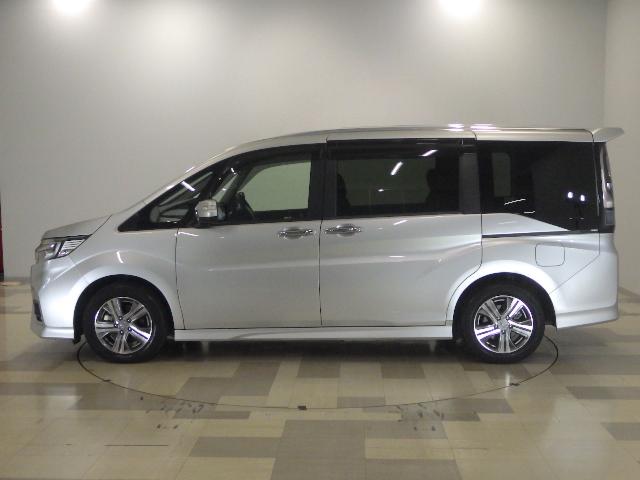 ステップワゴンスパーダ ｅ：ＨＥＶスパーダＧ・ＥＸホンダセンシング　禁煙車　１オーナー　１０インチ大画面ナビ　Ｒカメラ　リア席モニター　両側電動スライドドア　前後ドラレコ　Ｂｌｕｅｔｏｏｔｈ　ＵＳＢ　ＥＴＣ２．０　アダプティブクルーズコントロール　シートヒーター（26枚目）