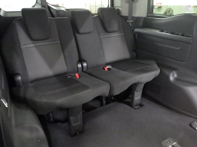 ステップワゴンスパーダ スパーダハイブリッドＧホンダセンシング　禁煙車　ワンオーナー　ディスプレイオーディオ（ラジオ　ＣＤ　ＴＶワンセグ　ＵＳＢ　ＨＤＭＩ）　リアカメラ　ＥＴＣ　ＬＥＤヘッドライト　オートエアコン　両側パワースライドドア　ドアバイザー　ＣＭＢＳ（16枚目）