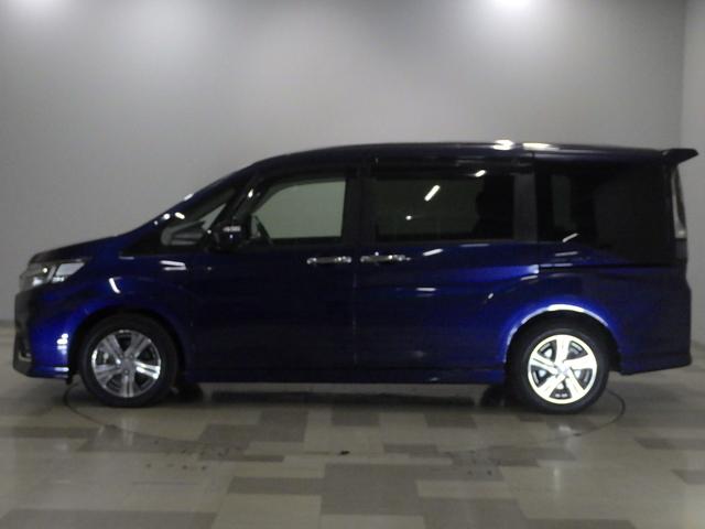 ステップワゴンスパーダ スパーダハイブリッドＧホンダセンシング　禁煙車　ワンオーナー　ディスプレイオーディオ（ラジオ　ＣＤ　ＴＶワンセグ　ＵＳＢ　ＨＤＭＩ）　リアカメラ　ＥＴＣ　ＬＥＤヘッドライト　オートエアコン　両側パワースライドドア　ドアバイザー　ＣＭＢＳ（23枚目）