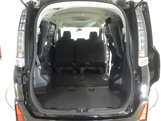 ヴォクシー ＺＳ煌　禁煙車　１オーナー　９ｉｎ大型画面ナビ　Ｂｌｕｅｔｏｏｔｈ　前後ドラレコ　両側電動スライドドア　バックカメラ　ＥＴＣ　フルセグＴＶ　ＣＤ　ＤＶＤ　ＬＥＤライト　フォグライト　ドアバイザー　スマートキー（16枚目）