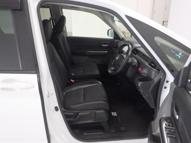 フリードハイブリッド ハイブリッド・ＥＸ　禁煙車　１オーナー　ナビ　Ｒカメラ　両側電動スライドドア　Ｂｌｕｅｔｏｏｔｈ　シートヒーター　ＥＴＣ　ＬＥＤライト　フルセグ　ＣＤ　ＤＶＤ　ミュージックラック　ドアバイザー　サイドカーテンエアバッグ（16枚目）