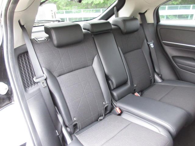 ヴェゼル ｅ：ＨＥＶＺ　禁煙車　８インチナビ　Ｂｌｕｅｔｏｏｔｈ　シートヒーター　前後ドラレコ　バックカメラ　パーキングセンサー　ＥＴＣ　ＬＥＤライト　フォグライト　サイドカーテンエアバッグ　電動テールゲート　ドアバイザー（21枚目）