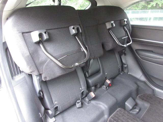 ヴェゼル ｅ：ＨＥＶＺ　禁煙車　８インチナビ　Ｂｌｕｅｔｏｏｔｈ　シートヒーター　前後ドラレコ　バックカメラ　パーキングセンサー　ＥＴＣ　ＬＥＤライト　フォグライト　サイドカーテンエアバッグ　電動テールゲート　ドアバイザー（22枚目）