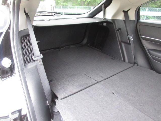 ヴェゼル ｅ：ＨＥＶＺ　禁煙車　８インチナビ　Ｂｌｕｅｔｏｏｔｈ　シートヒーター　前後ドラレコ　バックカメラ　パーキングセンサー　ＥＴＣ　ＬＥＤライト　フォグライト　サイドカーテンエアバッグ　電動テールゲート　ドアバイザー（23枚目）