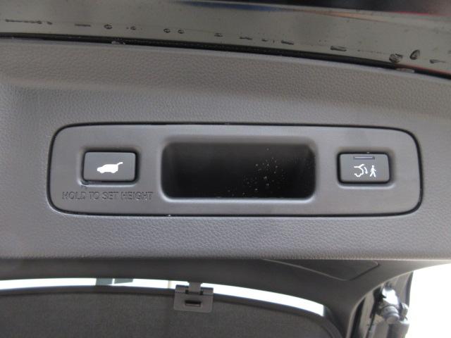 ヴェゼル ｅ：ＨＥＶＺ　禁煙車　８インチナビ　Ｂｌｕｅｔｏｏｔｈ　シートヒーター　前後ドラレコ　バックカメラ　パーキングセンサー　ＥＴＣ　ＬＥＤライト　フォグライト　サイドカーテンエアバッグ　電動テールゲート　ドアバイザー（27枚目）