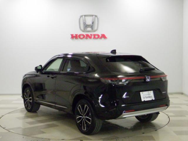 ヴェゼル ｅ：ＨＥＶＺ　禁煙車　８インチナビ　Ｂｌｕｅｔｏｏｔｈ　シートヒーター　前後ドラレコ　バックカメラ　パーキングセンサー　ＥＴＣ　ＬＥＤライト　フォグライト　サイドカーテンエアバッグ　電動テールゲート　ドアバイザー（30枚目）