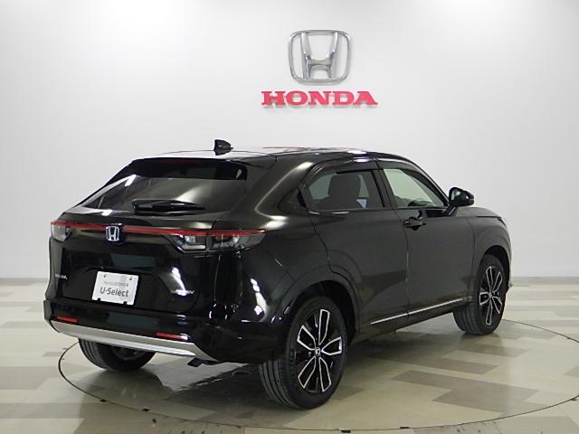 ヴェゼル ｅ：ＨＥＶＺ　禁煙車　８インチナビ　Ｂｌｕｅｔｏｏｔｈ　シートヒーター　前後ドラレコ　バックカメラ　パーキングセンサー　ＥＴＣ　ＬＥＤライト　フォグライト　サイドカーテンエアバッグ　電動テールゲート　ドアバイザー（31枚目）