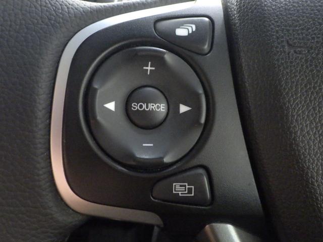 フリード G・ホンダセンシング 禁煙 ワンオーナー そのまんま車(傷現状車) 9インチナビ 後席モニター リアカメラ Bluetooth 両側電動スライド ETC LED USB 社外前後ドラレコ 衝突軽減ブレーキ シートヒーター(14枚目)