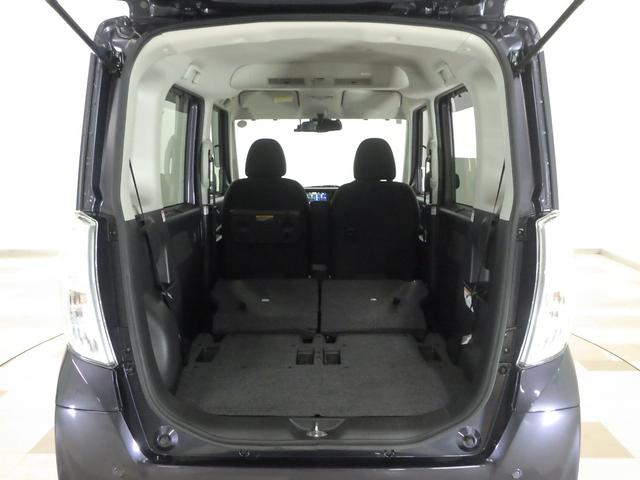 リアシートを倒せば広々荷室の出来上がり♪アレンジ次第でさまざまな荷物が積み込めますよ。?軽ラゲッジ?軽自動車でも荷室容量はお任せください。