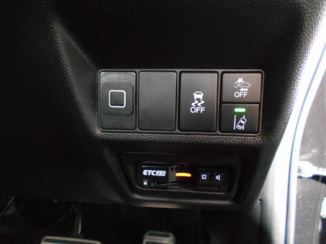 ステップワゴンスパーダ スパーダ・クールスピリットホンダセンシング　禁煙車　１オーナー　ナビ　Ｂｌｕｅｔｏｏｔｈ　シートヒーター　両側電動スライドドア　バックカメラ　ＥＴＣ　ＬＥＤライト　フォグライト　パドルシフト　ドアバイザー　サイドカーテンエアバッグ　スマートキー（15枚目）