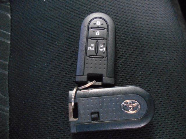 ルーミー カスタムＧ－Ｔ　禁煙車　ナビ　Ｂｌｕｅｔｏｏｔｈ　シートヒーター　バックカメラ　パーキングセンサー　ＥＴＣ　ドラレコ　衝突軽減ブレーキ　クルコン　ＬＥＤライト　フォグライト　スマートキー　ドアバイザー　ワンセグＴＶ（15枚目）